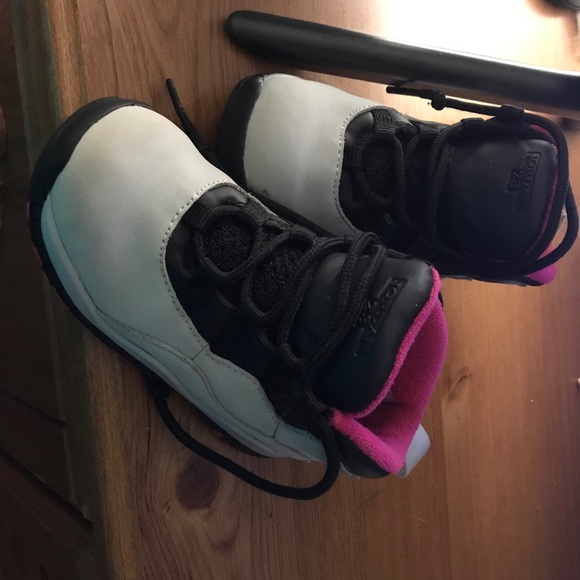 Jordan’s for toddler - Picture 3 of 3